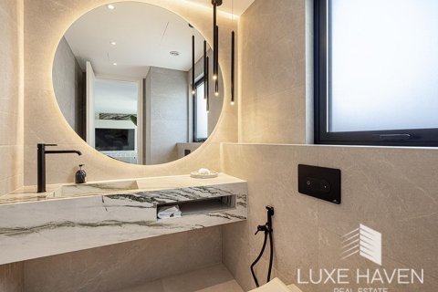 Вилла с 4 спальнями в Jumeirah Islands, ОАЭ №14264 13