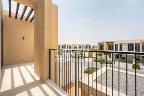 Вилла с 4 спальнями в EMAAR South, ОАЭ №204681 25