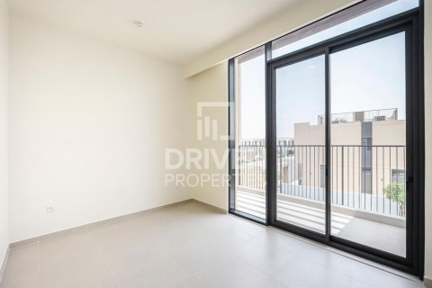 Вилла с 4 спальнями в EMAAR South, ОАЭ №204681 17