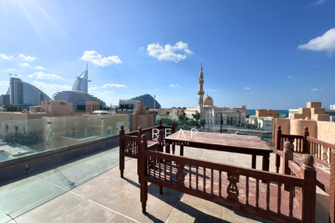 7 bedrooms Villa in Umm Suqeim 3, UAE No. 28927 15