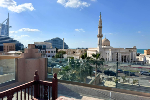 7 bedrooms Villa in Umm Suqeim 3, UAE No. 28927 14