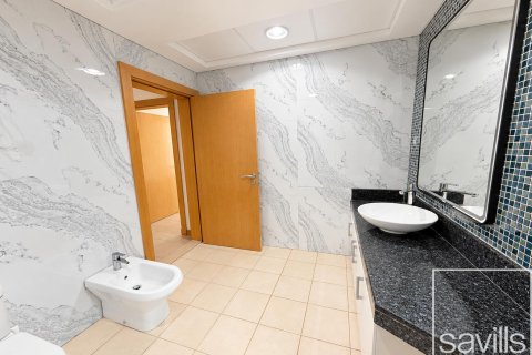 Квартира с 3 спальнями в Shoreline Apartments, ОАЭ №214050 12