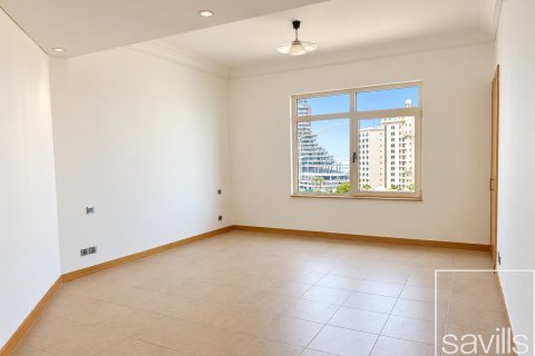 Квартира с 3 спальнями в Shoreline Apartments, ОАЭ №214050 6