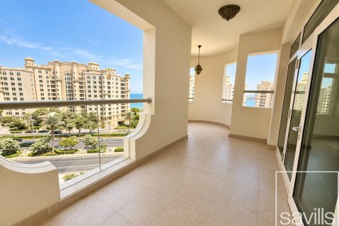 Квартира с 3 спальнями в Shoreline Apartments, ОАЭ №214050 3