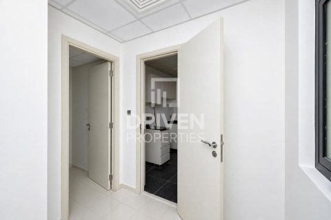 5 bedrooms Townhouse in Dubai, UAE No. 212020 19