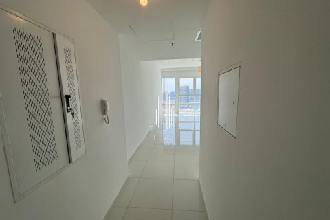 Apartment de 3 dormitorios en Al Reem Island, UAE No. 24762 16