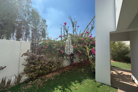 Villa de 4 dormitorios en Al Bateen, UAE No. 41416 23