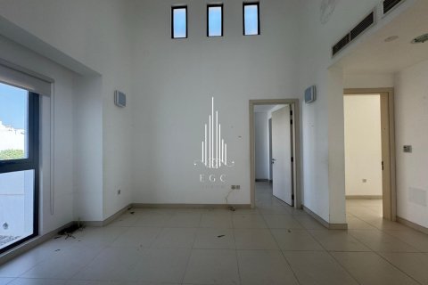 Villa de 4 dormitorios en Al Bateen, UAE No. 41416 5