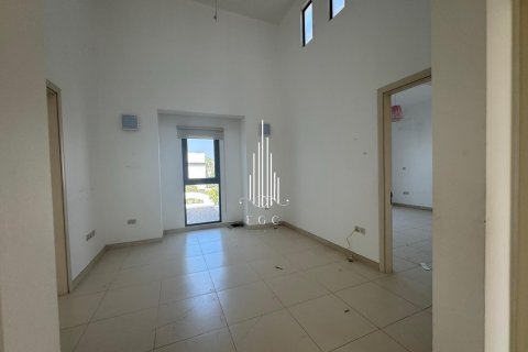 Villa de 4 dormitorios en Al Bateen, UAE No. 41416 8