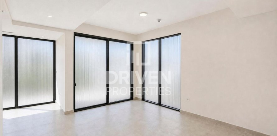 Villa de 4 dormitorios en The Valley, UAE No. 217814
