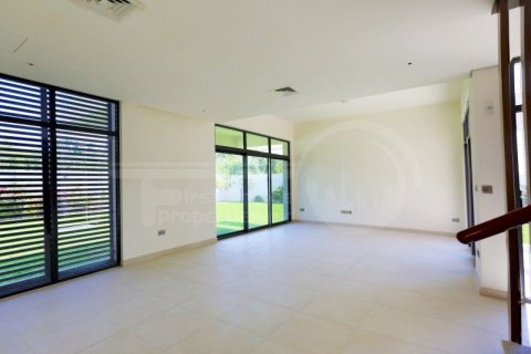 4 bedrooms Villa on the Yas Island, UAE No. 13357 18
