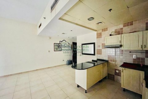 2 bedrooms Apartment in Dubai Sports City, UAE No. 217208 4