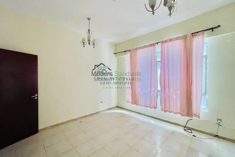 2 bedrooms Apartment in Dubai Sports City, UAE No. 217208 9