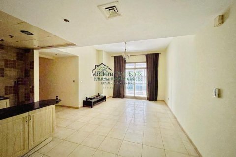 2 bedrooms Apartment in Dubai Sports City, UAE No. 217208 6