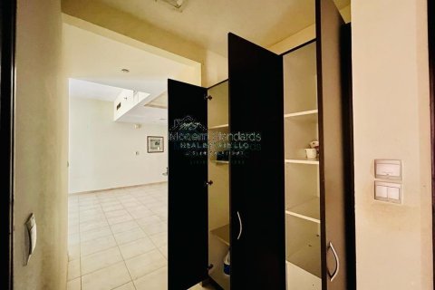2 bedrooms Apartment in Dubai Sports City, UAE No. 217208 22