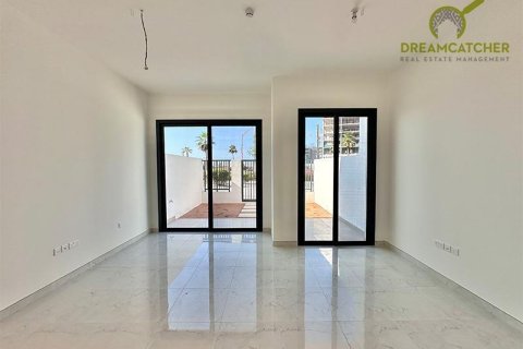 2 bedrooms Townhouse in Mina Al Arab, UAE No. 75659 7