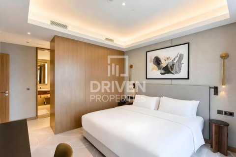 Квартира с 3 спальнями в The Address Residences Dubai Opera, ОАЭ №211535 17