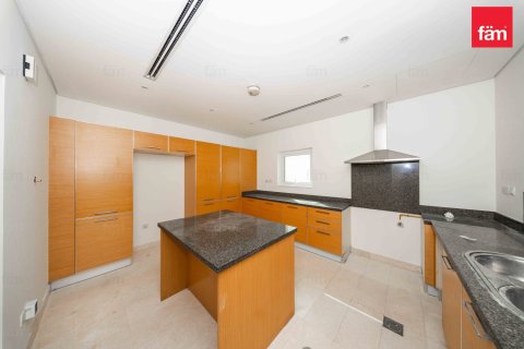 Townhouse de 3 dormitorios en Al Furjan, UAE No. 226786 8