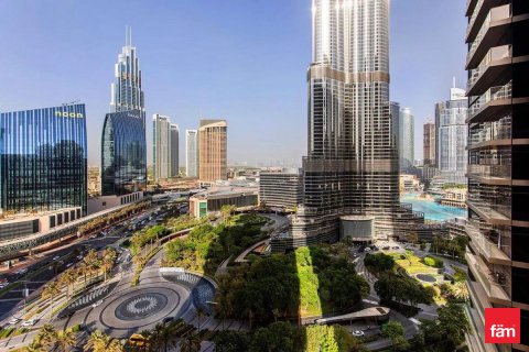 3 bedrooms Apartment in Downtown Dubai (Downtown Burj Dubai), UAE No. 135916