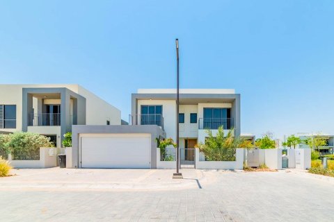 Villa de 5 dormitorios en Dubai Hills Estate, UAE No. 197825