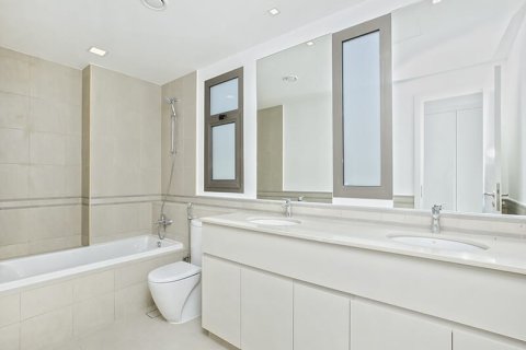 3 bedrooms Townhouse in Hayat Townhouses, UAE No. 167586 9