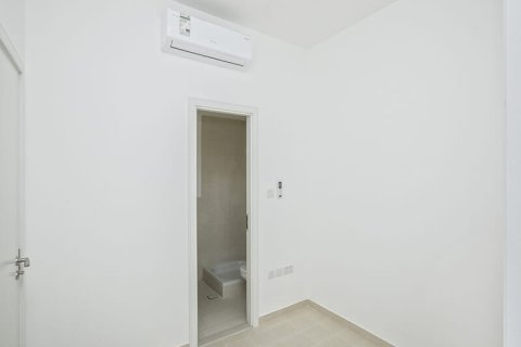 3 bedrooms Townhouse in Hayat Townhouses, UAE No. 167586 18
