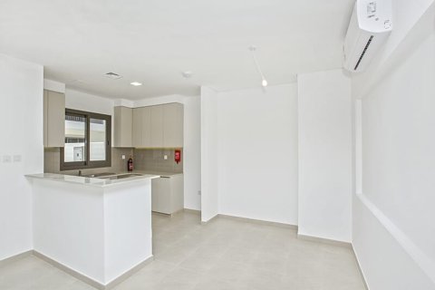 3 bedrooms Townhouse in Hayat Townhouses, UAE No. 167586 17