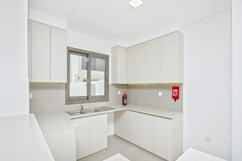3 bedrooms Townhouse in Hayat Townhouses, UAE No. 167586 4