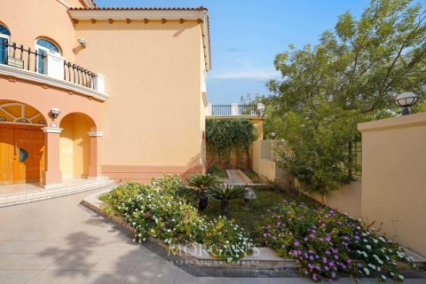 5 غرفة نوم فيلا في Jumeirah Park, الإمارات العربية المتحدة رقم 76844 48