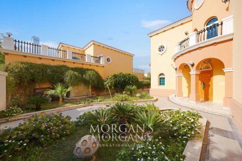 5 غرفة نوم فيلا في Jumeirah Park, الإمارات العربية المتحدة رقم 76844 22