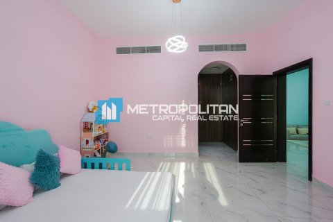 Villa de 6 dormitorios en  Yas Island, UAE No. 126474 14