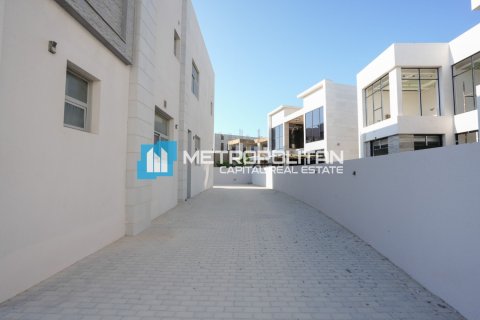 Villa de 6 dormitorios en  Yas Island, UAE No. 126474 19