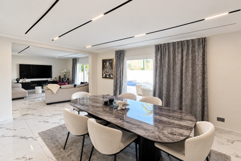 Villa de 4 dormitorios en Meadows, UAE No. 223457 3