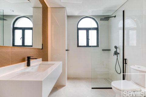 Вилла с 4 спальнями в Garden Homes, ОАЭ №222597 10