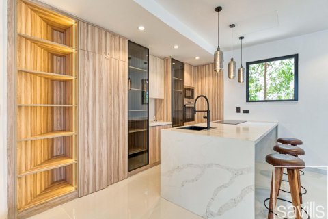 Вилла с 4 спальнями в Garden Homes, ОАЭ №222597 6