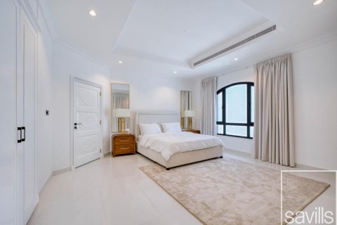 Вилла с 4 спальнями в Garden Homes, ОАЭ №222597 11
