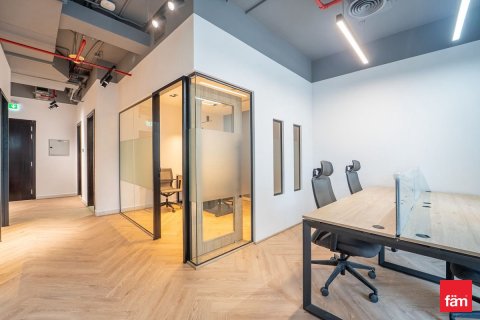 72.8m² Office in Dubai, UAE No. 166060 10