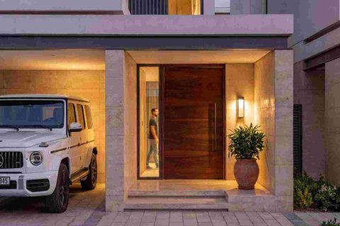 Villa de 4 dormitorios en Dubai Land, UAE No. 153417 16