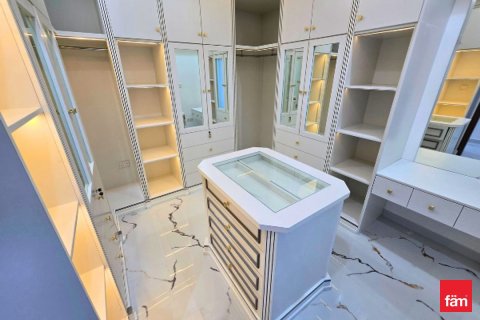 4 bedrooms Townhouse in Dubai, UAE No. 216070 14