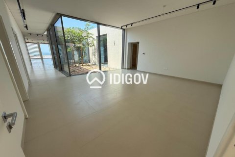 4 bedrooms Villa in Al Zorah, UAE No. 210982 6