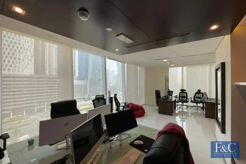 230m² Office in Business Bay, UAE No. 153813
