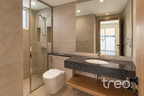 5 bedrooms Townhouse in Damac Lagoons, UAE No. 220849 16