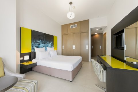 Apartment de 3 dormitorios en Al Barsha, UAE No. 215328 8