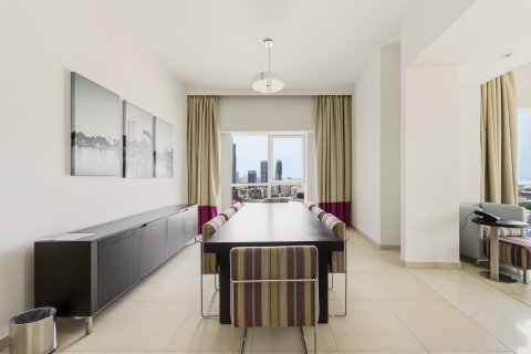 Apartment de 3 dormitorios en Al Barsha, UAE No. 215328 18