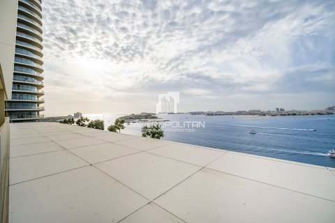 Apartment de 2 dormitorios en EMAAR Beachfront, UAE No. 78101 15