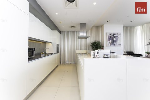 4 bedrooms Apartment in Dubai, UAE No. 125144 25