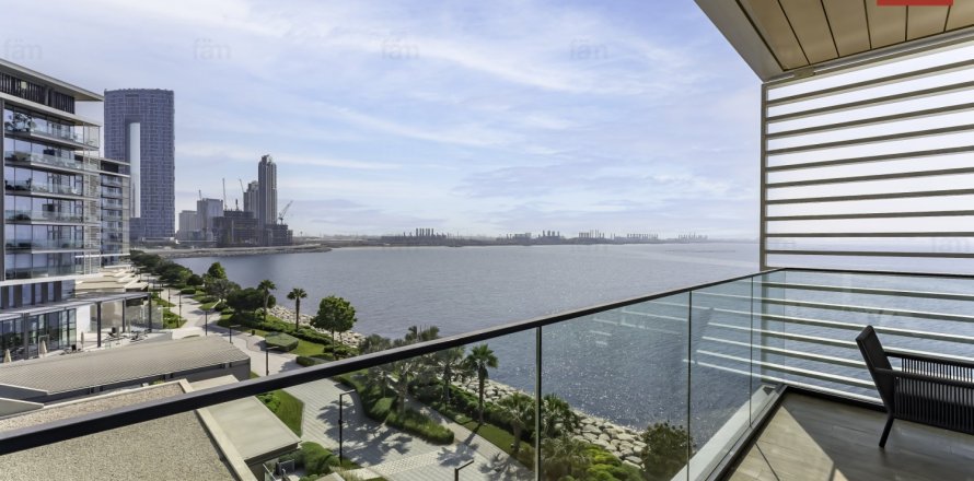 4 bedrooms Apartment in Dubai, UAE No. 125144