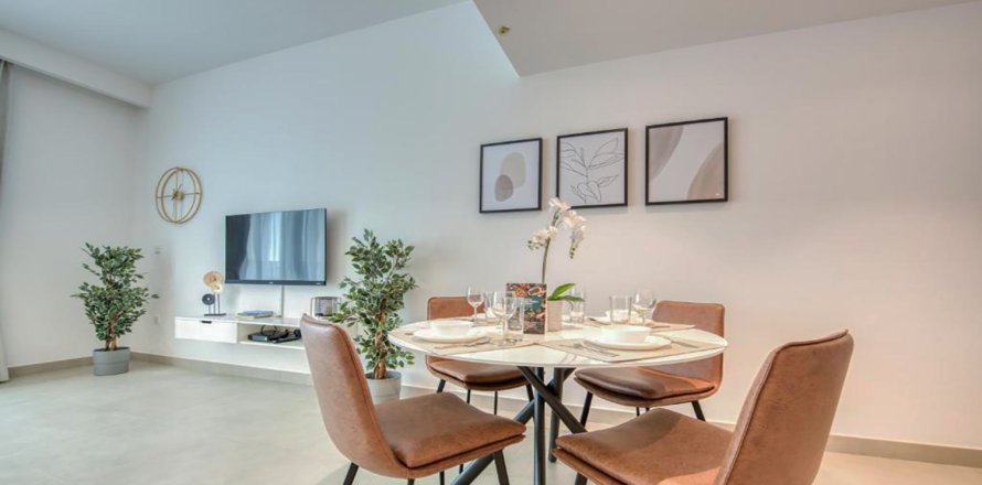 Apartment de 2 dormitorios en CREEK HORIZON Dubai Creek Harbour (The Lagoons), UAE No. 95097