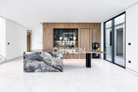 Villa de 5 dormitorios en Harmony, UAE No. 221413 4
