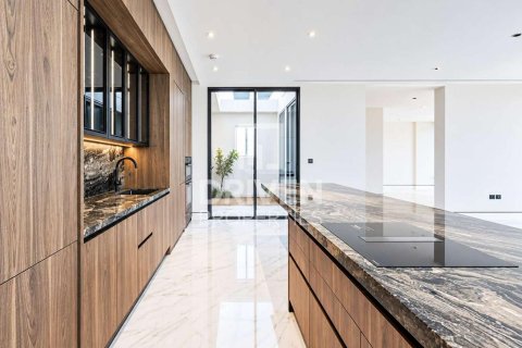 Villa de 5 dormitorios en Harmony, UAE No. 221413 20